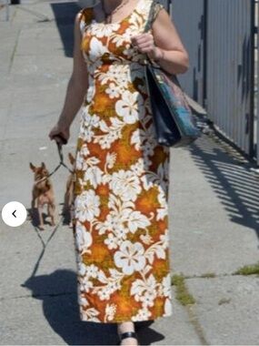 VINTAGE HAWAIIAN  DRESS!  MADE IN HAWAII White Floral Maxi Dress ! Stunning! M